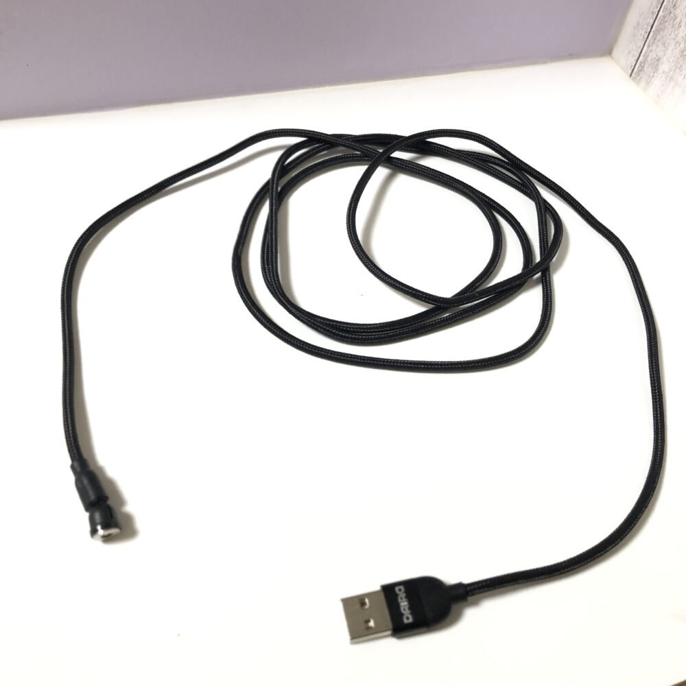 ケーブルコード２M